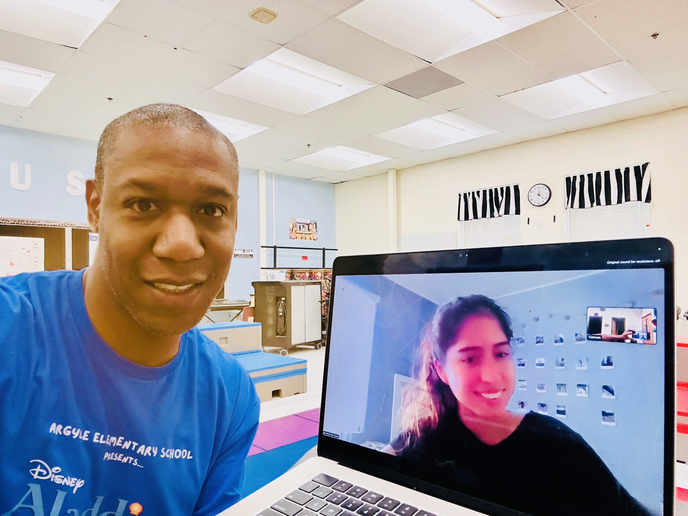 Cannon, learning Spanish over Zoom with the Real World program